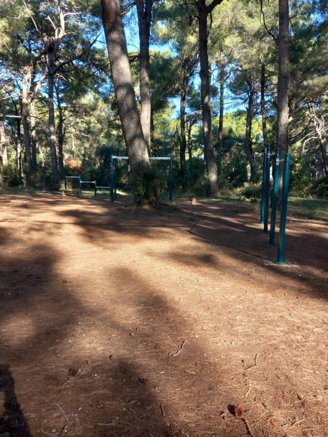 Apartmani Alma Πούλα Εξωτερικό φωτογραφία