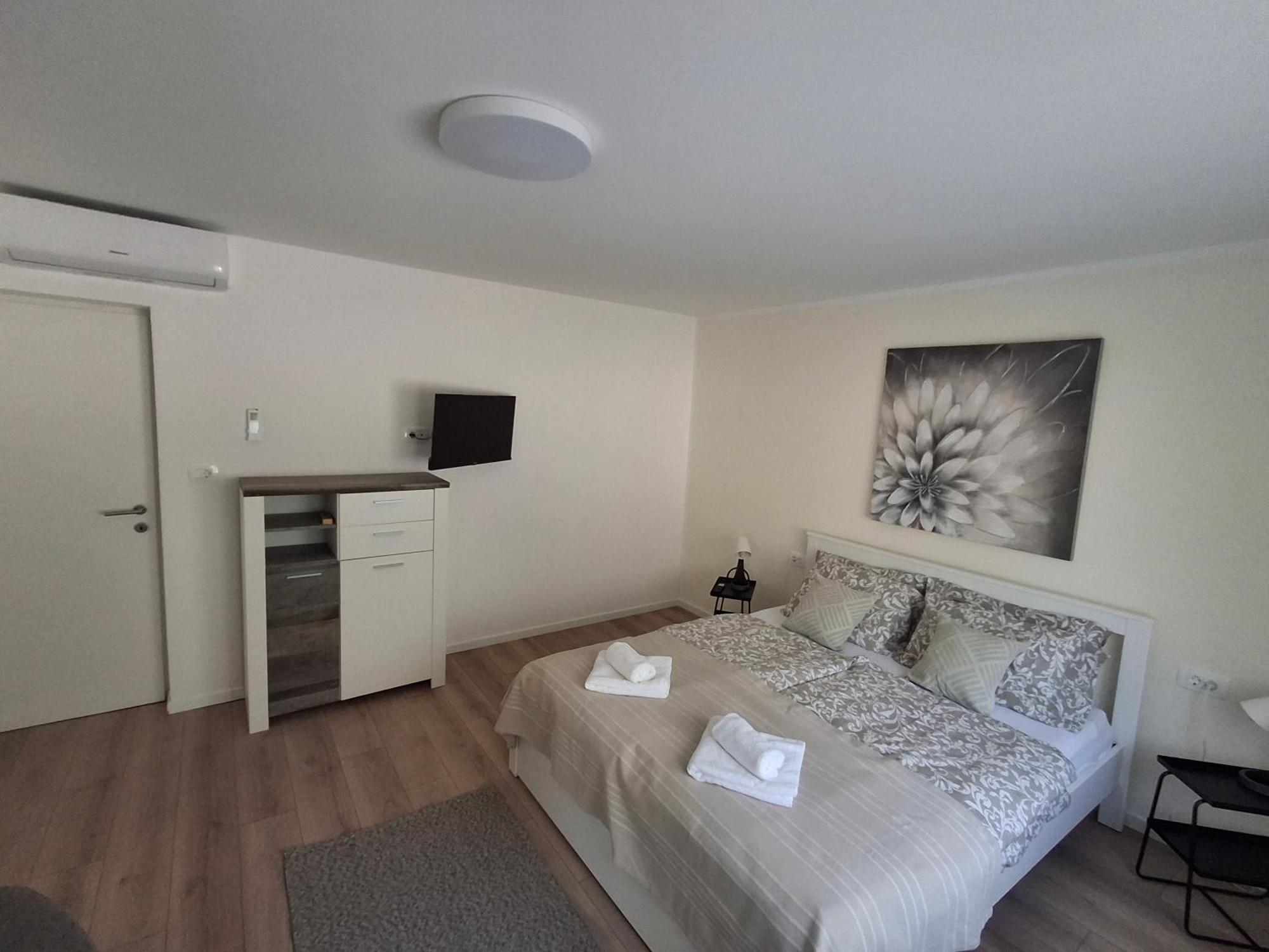 Apartmani Alma Πούλα Εξωτερικό φωτογραφία