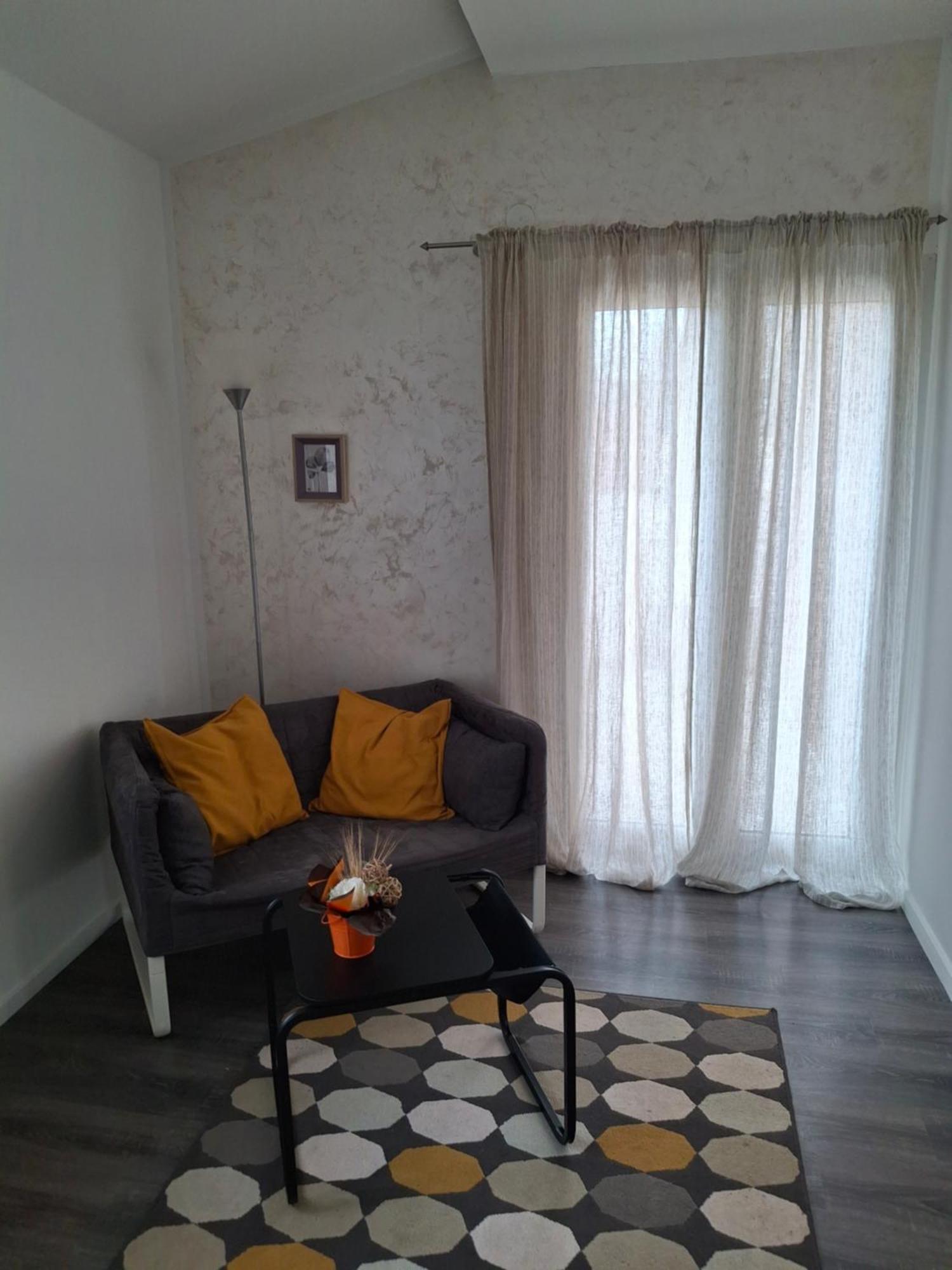 Apartmani Alma Πούλα Εξωτερικό φωτογραφία